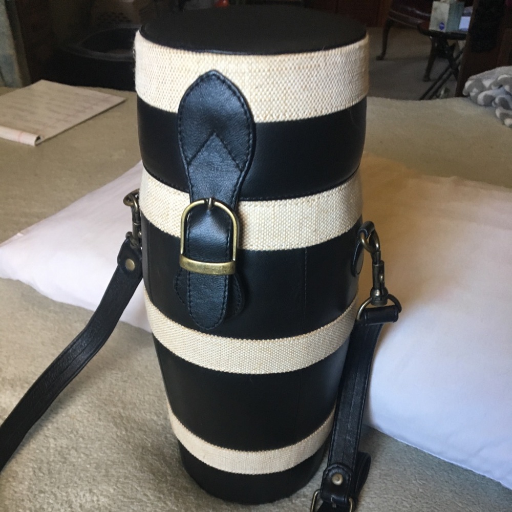Purse - Picture 3 of 5